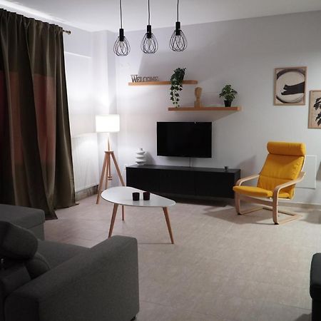 Modern Apartment In Οld Τown 테살로니키 외부 사진