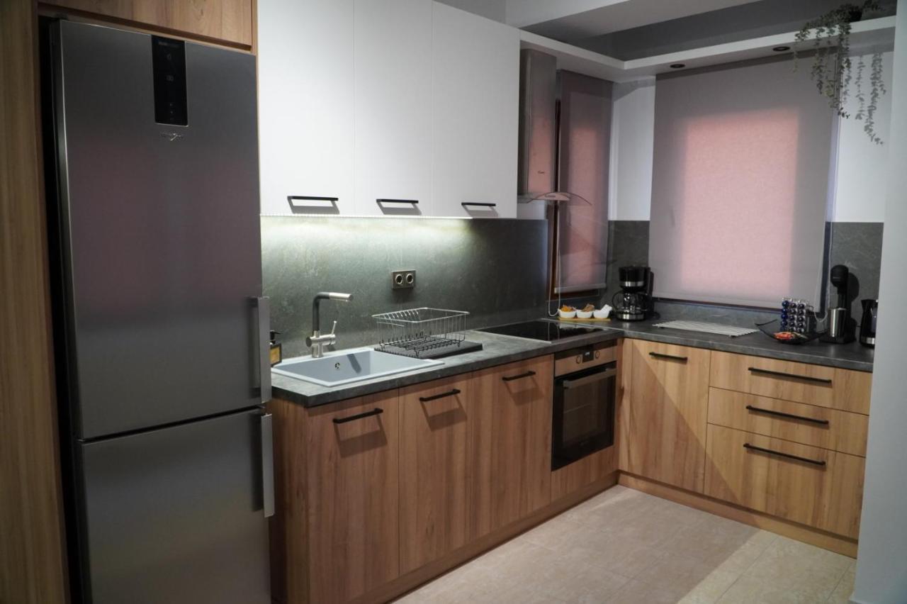 Modern Apartment In Οld Τown 테살로니키 외부 사진