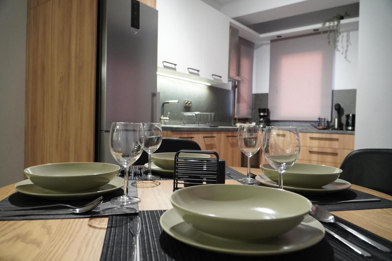 Modern Apartment In Οld Τown 테살로니키 외부 사진