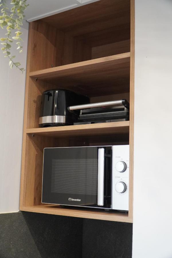 Modern Apartment In Οld Τown 테살로니키 외부 사진