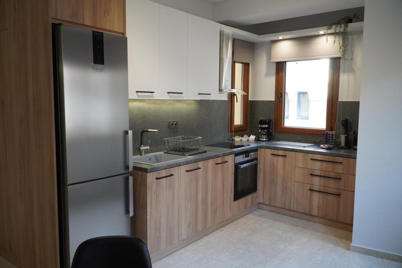 Modern Apartment In Οld Τown 테살로니키 외부 사진